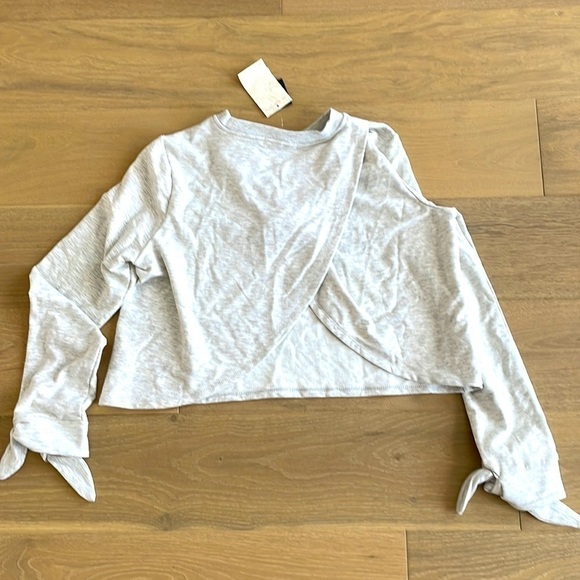 Nwt Miken Swim Envelope-Back Bow-Cuff Cover-Up Sweatshirt Light Heather Grey - M - Picture 6 of 7